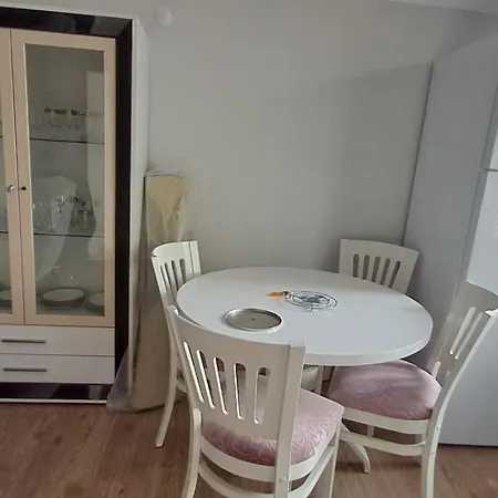 Apartment Eligible Furnished Flat 50 Meters To The *